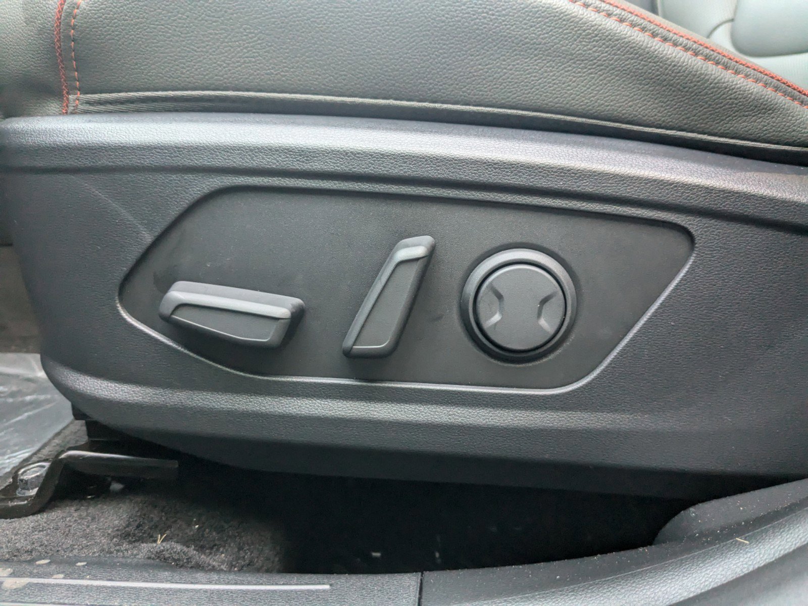 2025 Hyundai Santa Cruz Limited - Photo 51