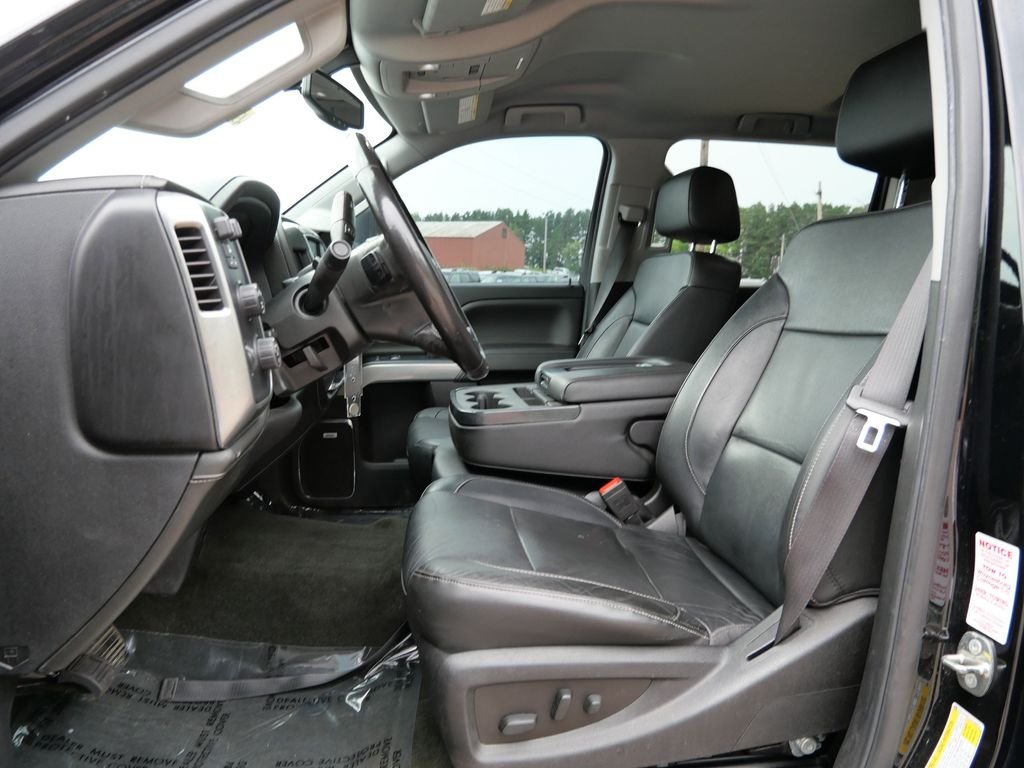 Used 2018 Black Chevrolet LTZ image 20