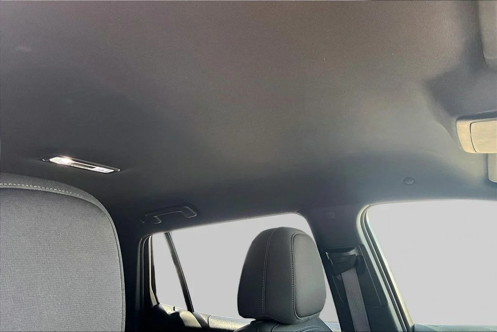 2025 Chevrolet Equinox LT - Photo 30