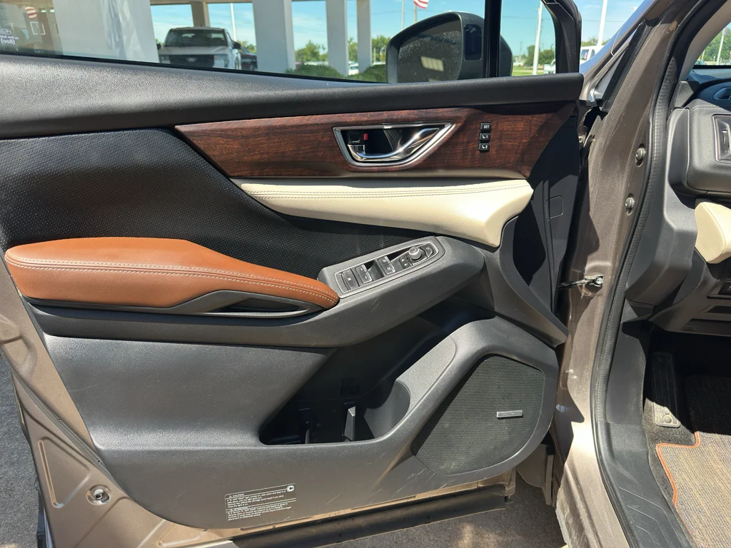 Used 2022 Brilliant Bronze Metallic Subaru Touring image 10