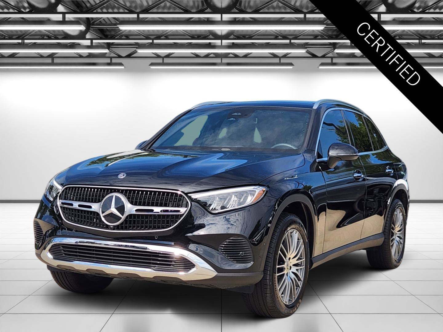 Certified Used 2026 Black Mercedes-Benz GLC 300 image 5