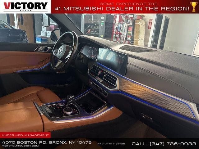 Used 2021 Black BMW M50i image 16
