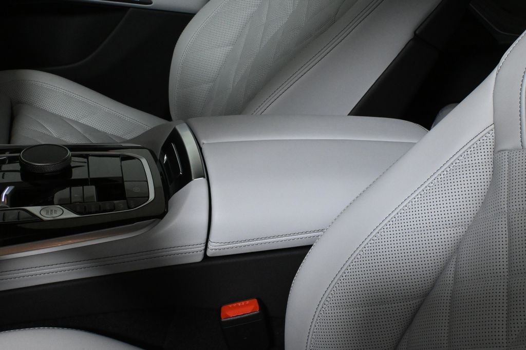 2026 BMW X5 40i - Photo 26