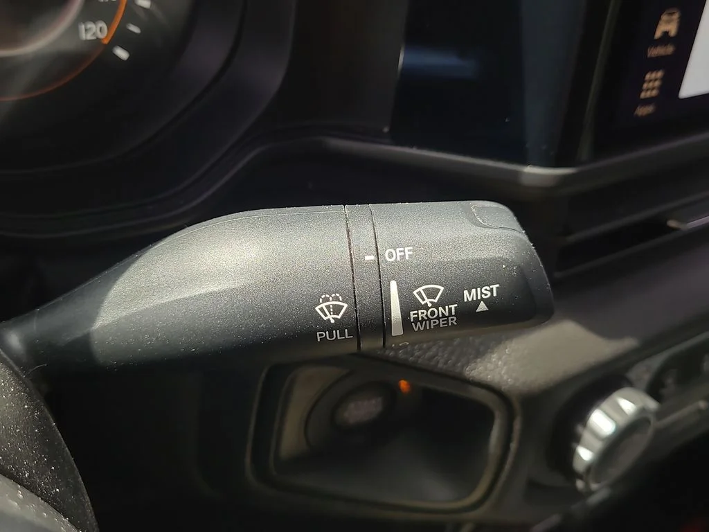 Used 2024 White Jeep Sport S image 32