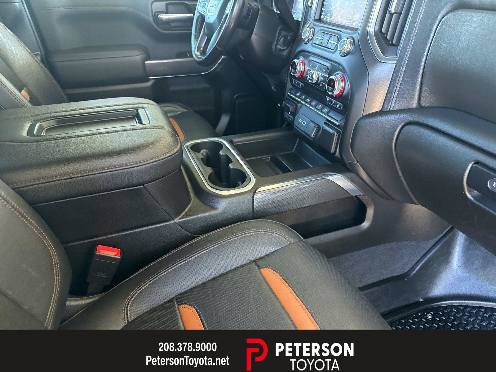Used 2021  GMC AT4 image 14