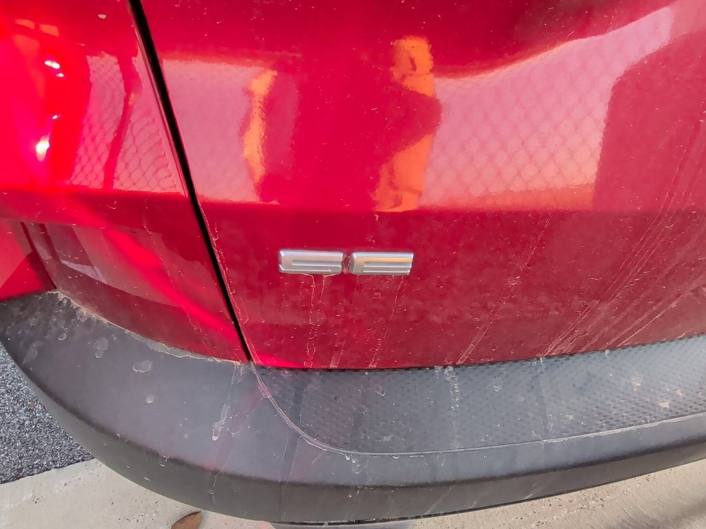 Used 2022 Rapid Red Metallic Tinted Clearcoat Ford SE image 7
