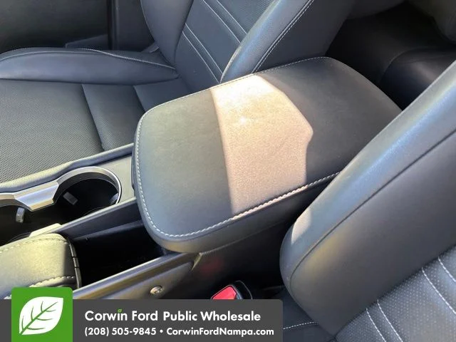 Used 2017 Nebula Gray Pearl Lexus  image 23