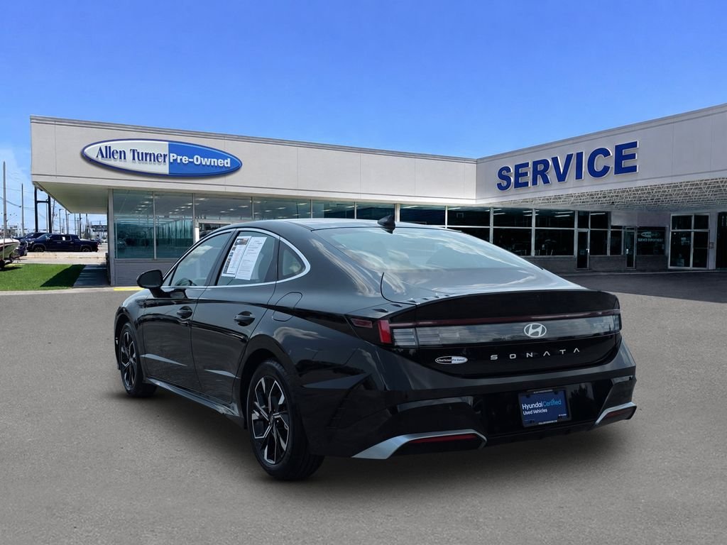 Used 2024 Onyx Black Hyundai SEL image 6
