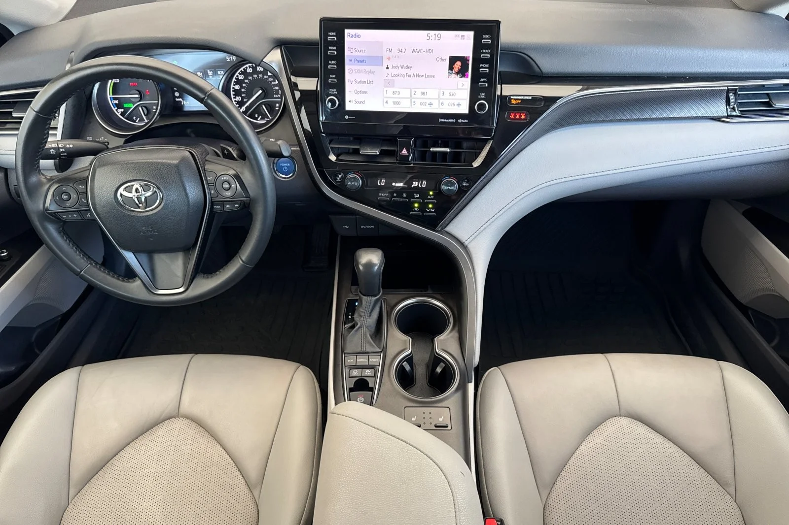 Certified Used 2022 CELESTIAL SILVER MET Toyota Hybrid XSE image 12