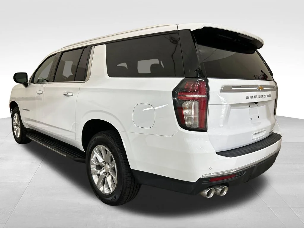 Used 2024 Summit White Chevrolet Premier image 3