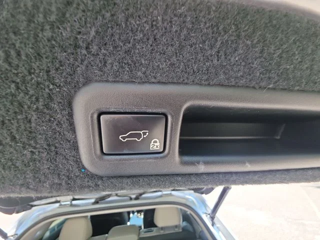 Used 2017  Lexus 350 image 26