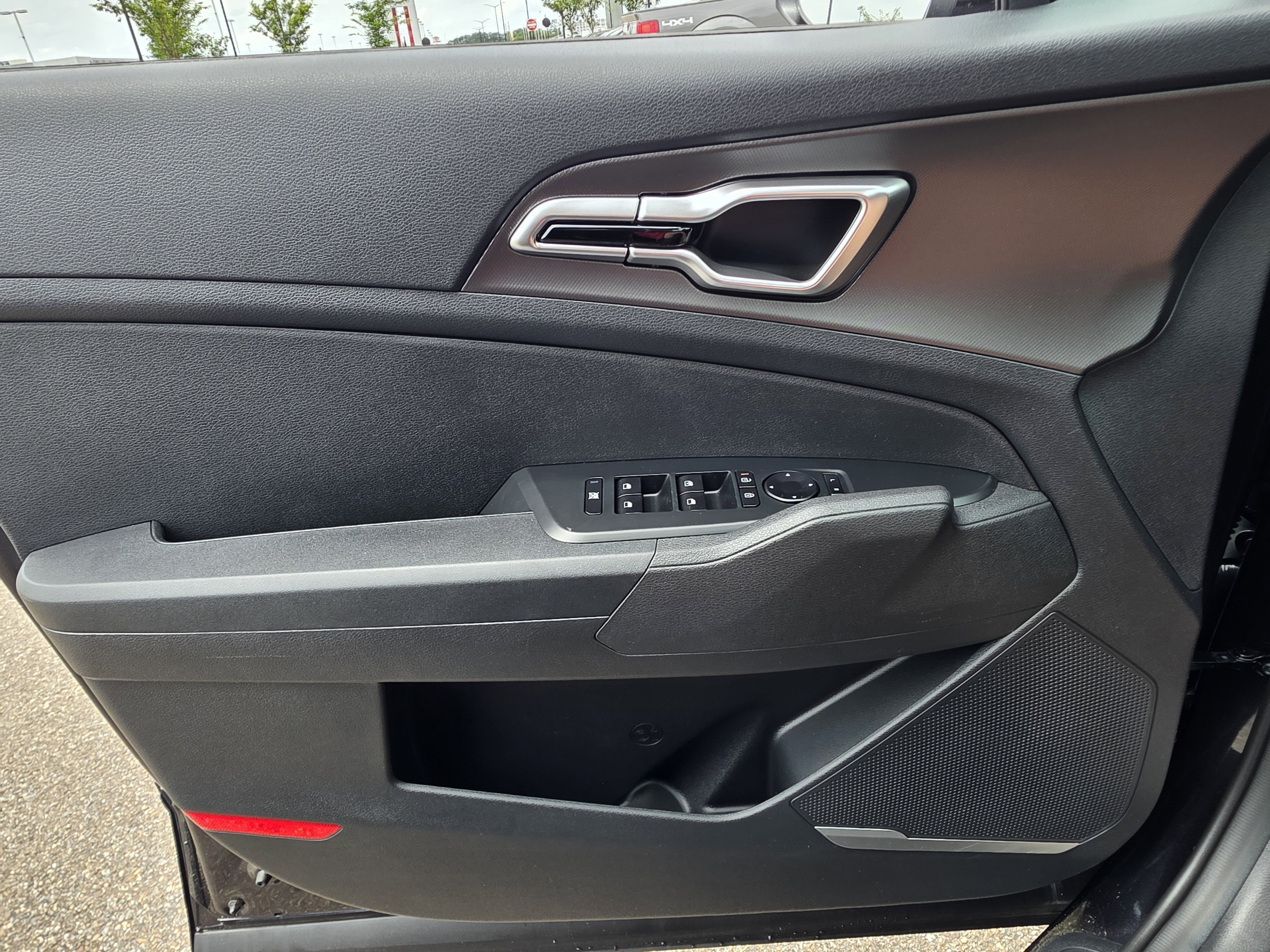 New 2026 Panthera Metal Kia LX image 19