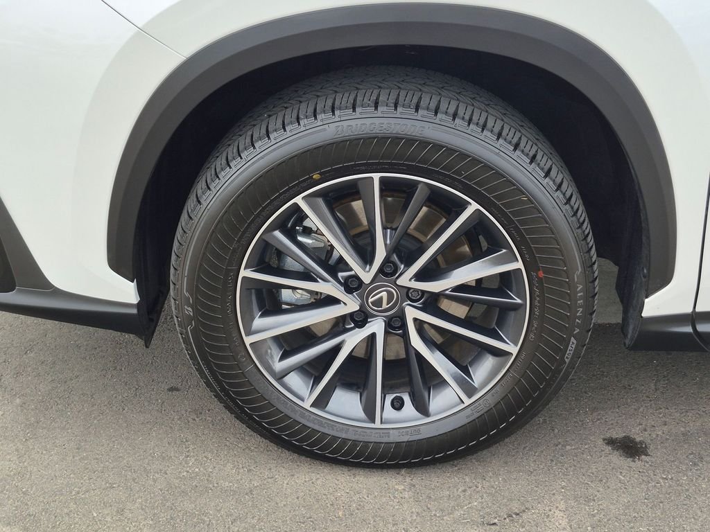 Used 2025 White Lexus 350h Premium image 31