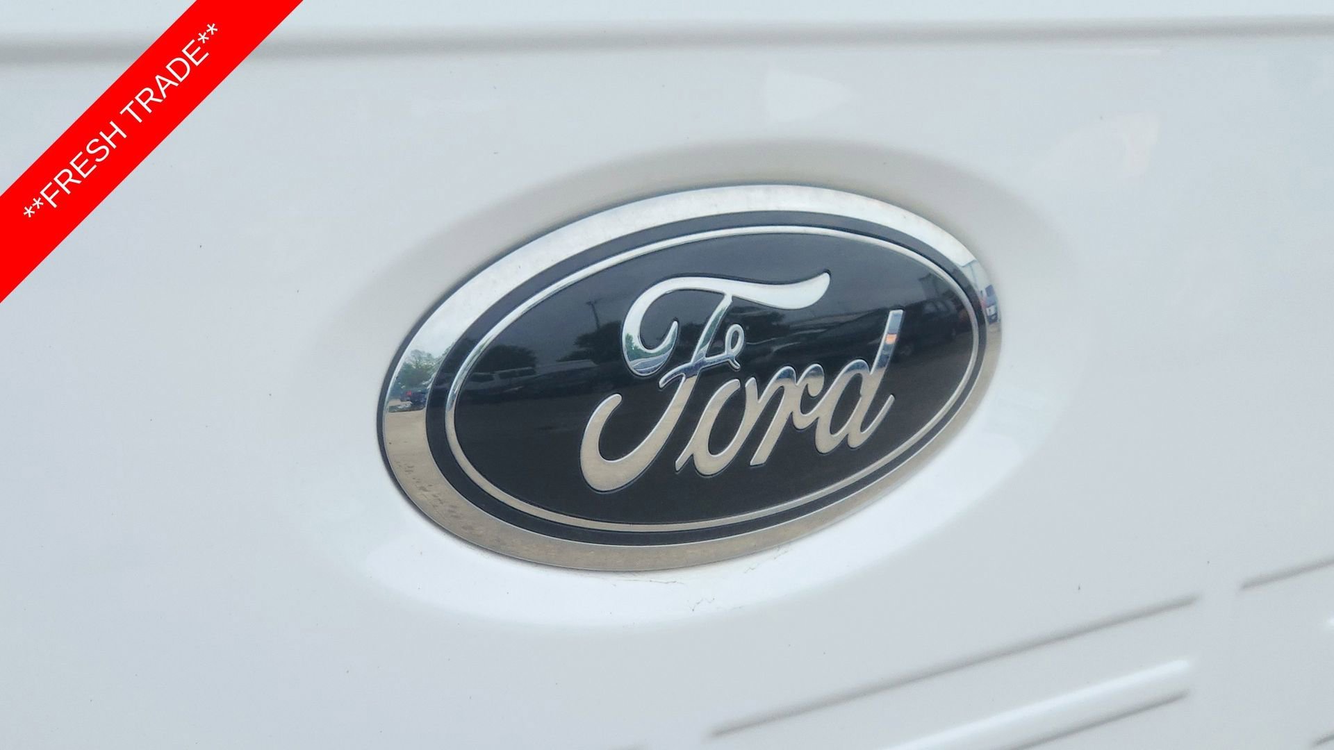 Used 2022 White Ford Tremor image 11