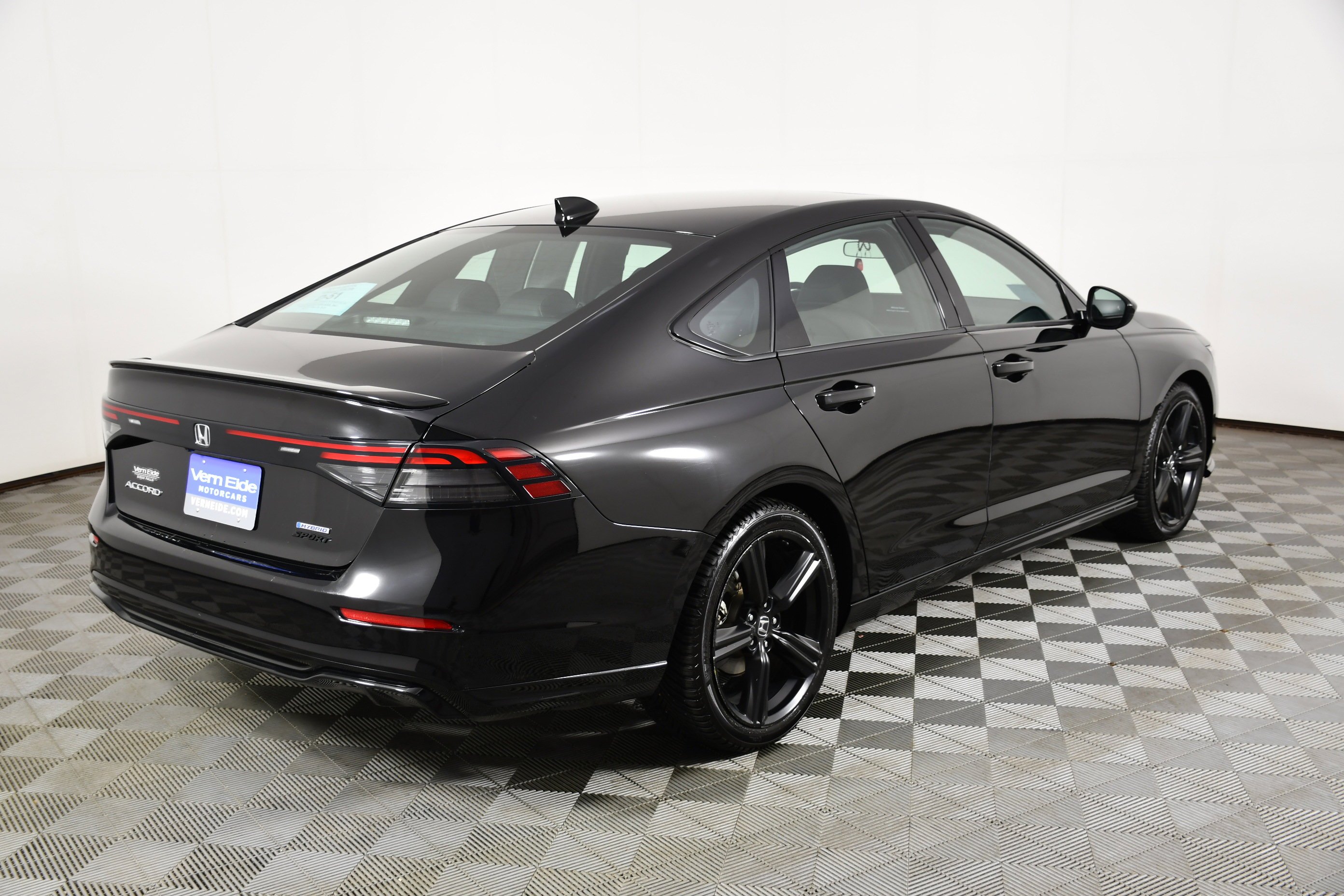 Certified Used 2023 Crystal Black Pearl Honda HYBRID SPORT-L image 6