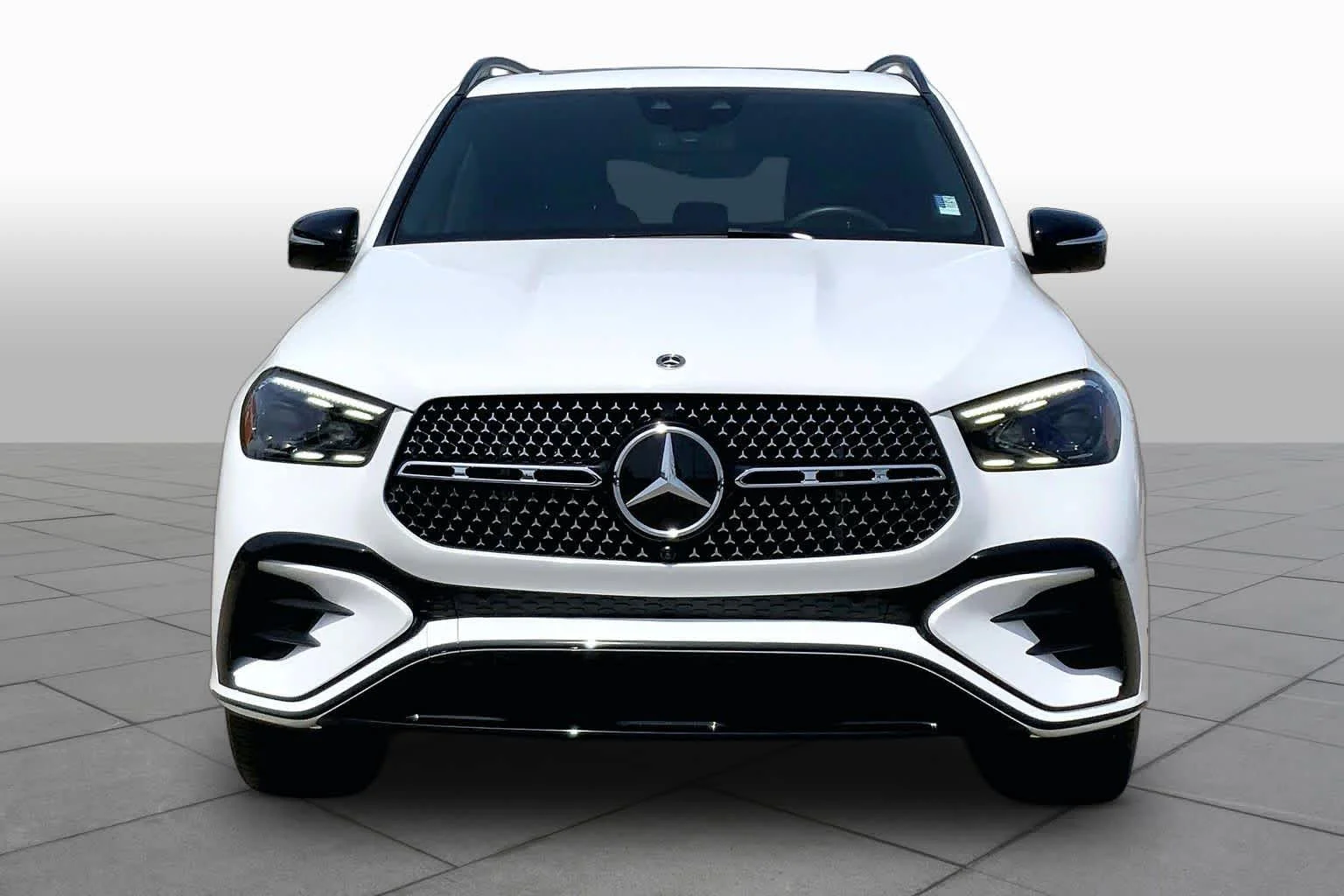 Used 2024 Polar White Mercedes-Benz GLE 350 image 3