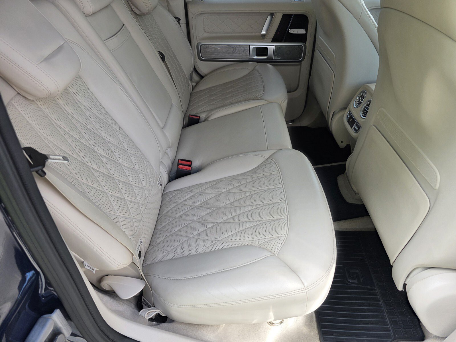 Used 2023 MANUFAKTUR Midnight Blue Mercedes-Benz G 550 image 5