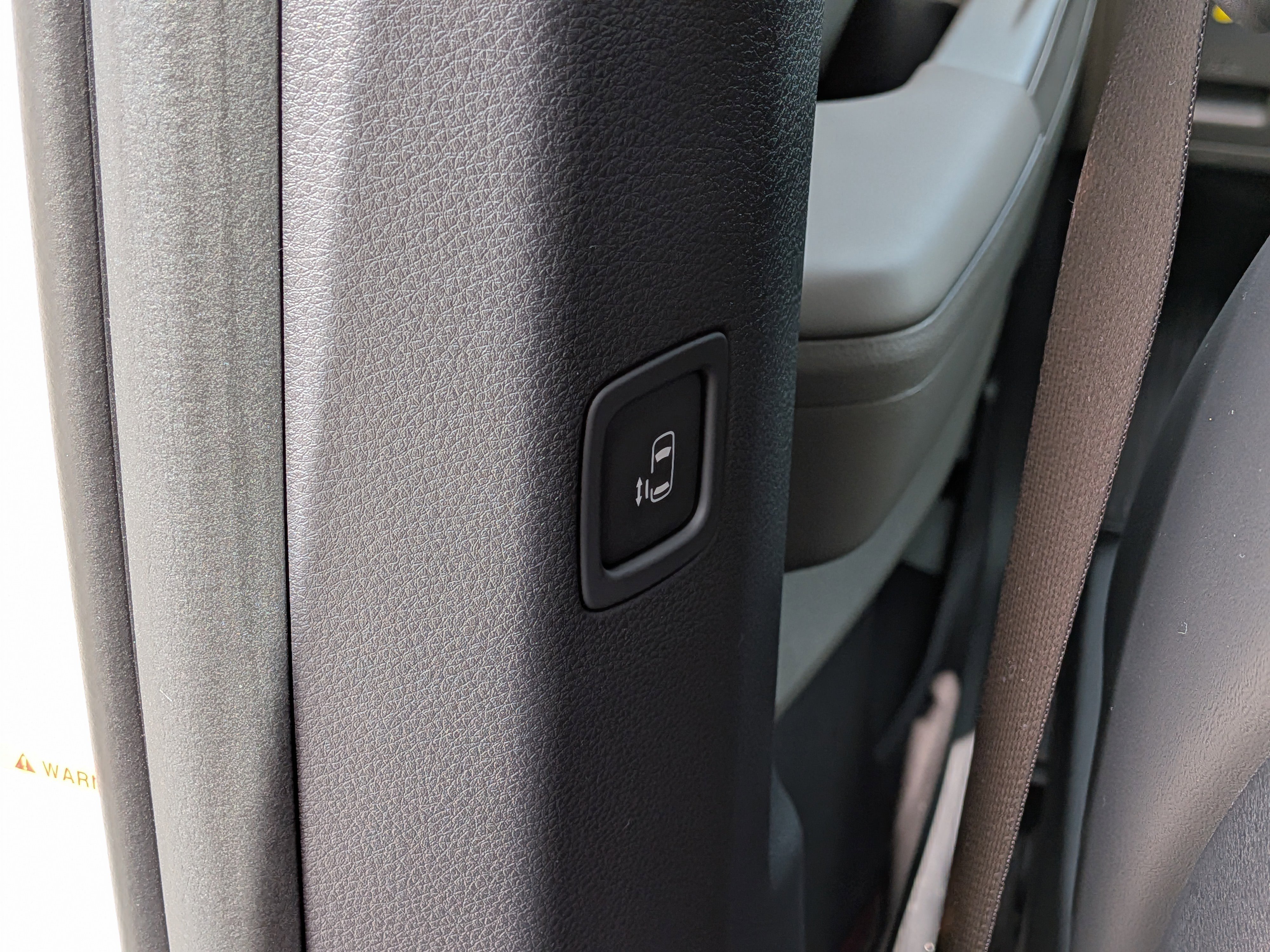 New 2026 Ivory Silver Kia EX image 18