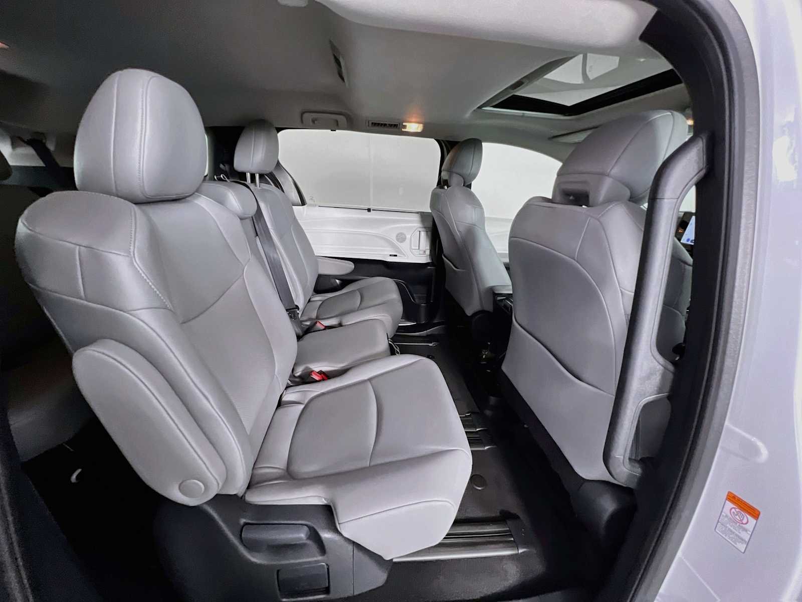 Used 2026 Wind Chill Pearl Toyota XLE image 29