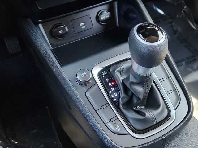 2023 Hyundai Kona SEL - Photo 43
