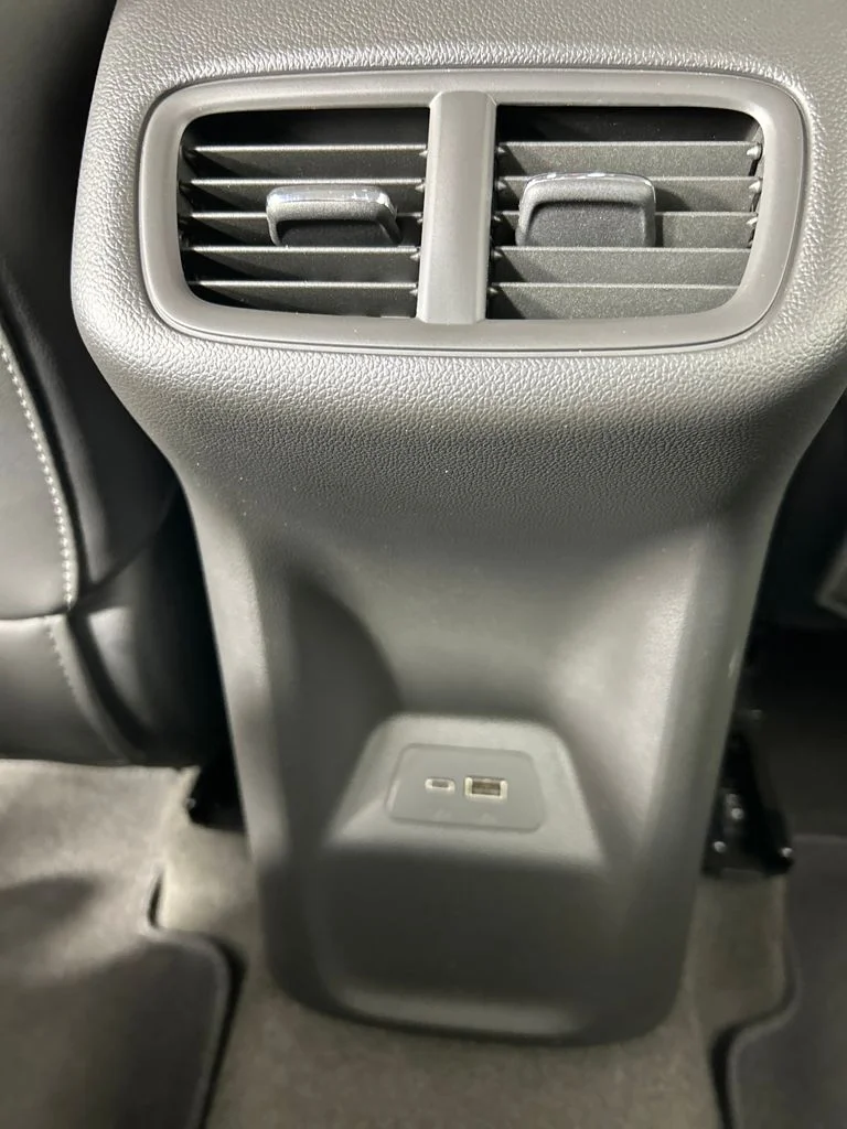Used 2025 Gray Buick Preferred image 18