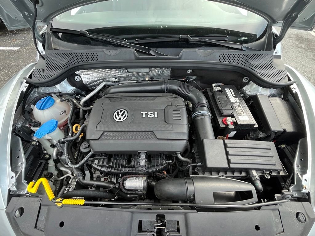 Used 2015 Silver Volkswagen 1.8T image 34