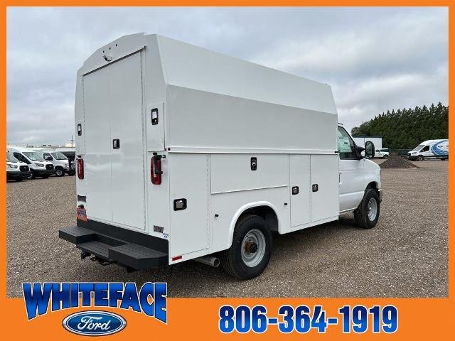 New 2025 Oxford White Ford Base image 47