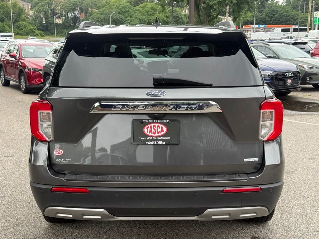 Used 2020 Magnetic Metallic Ford XLT image 9