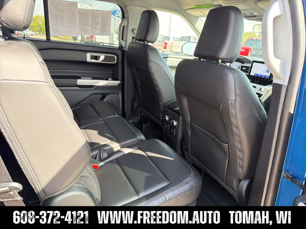 Used 2022 Blue Metallic Ford XLT image 33