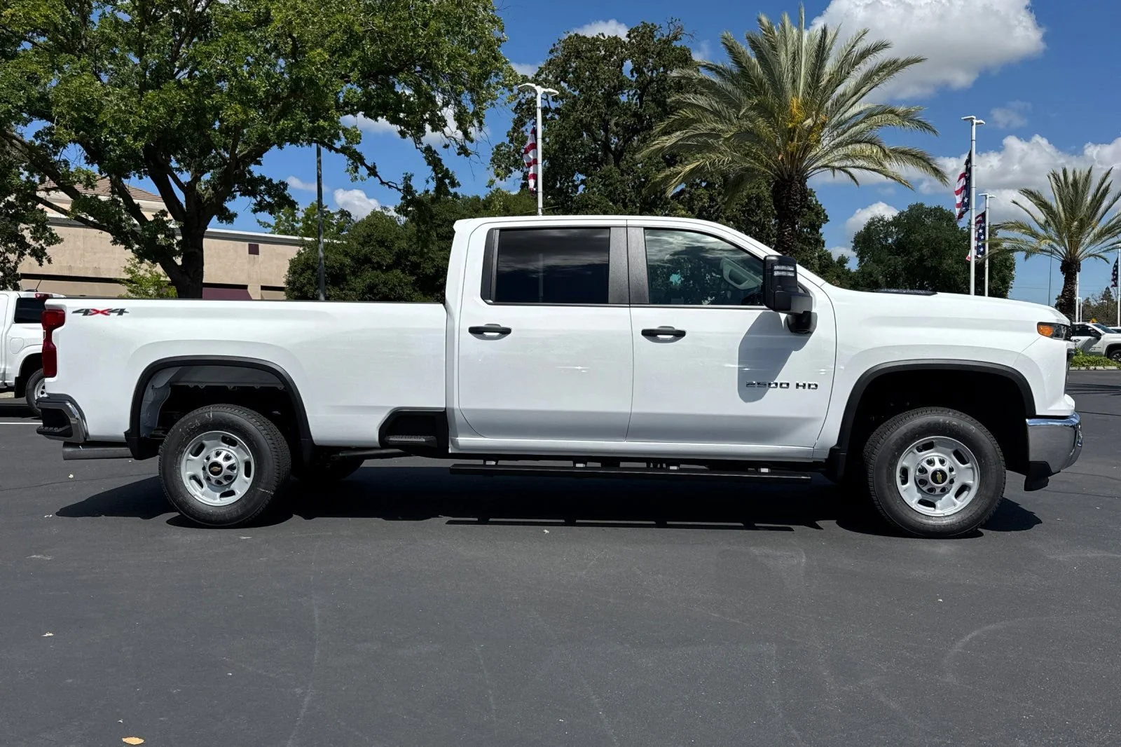 New 2026 Summit White Chevrolet WT image 2