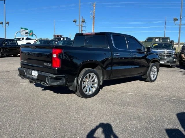 Used 2019 Black Chevrolet High Country image 5