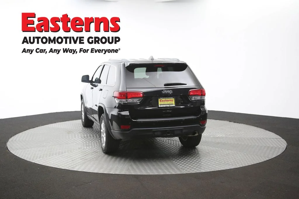 Used 2021 Black Jeep Laredo E image 37