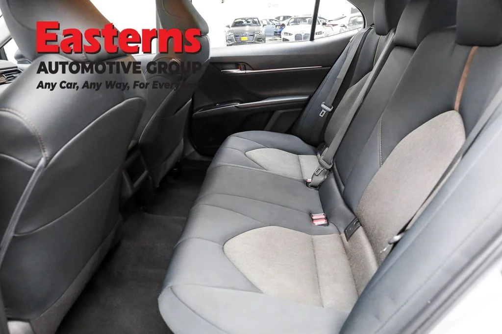 Used 2020 Silver Toyota LE image 19