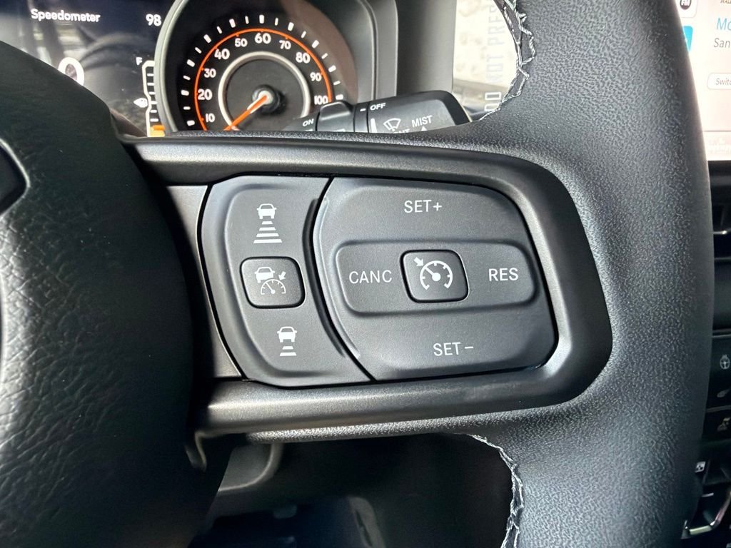 New 2026 Bright White Clearcoat Jeep Rubicon X image 36