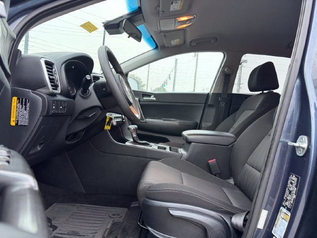 Certified Used 2022 Pacific Blue Kia LX image 19