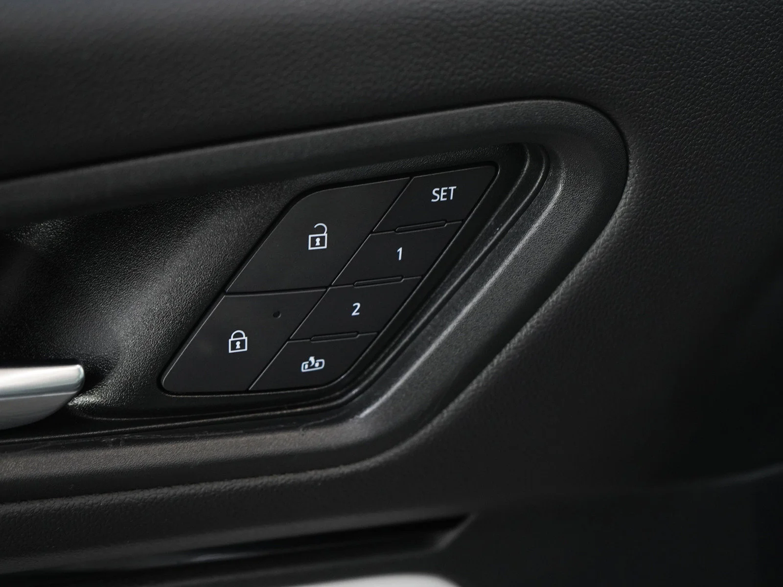 Used 2025 Snowfall Pearl Honda Touring image 21