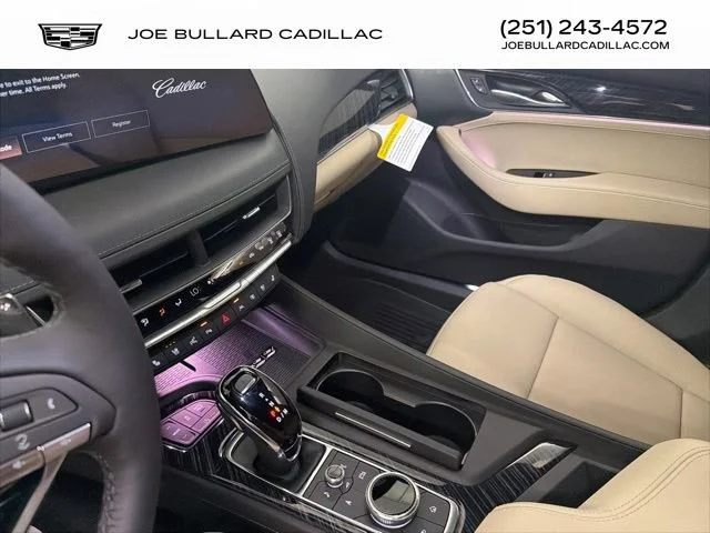 New 2026 Vibrant White Tricoat Cadillac Premium Luxury image 30