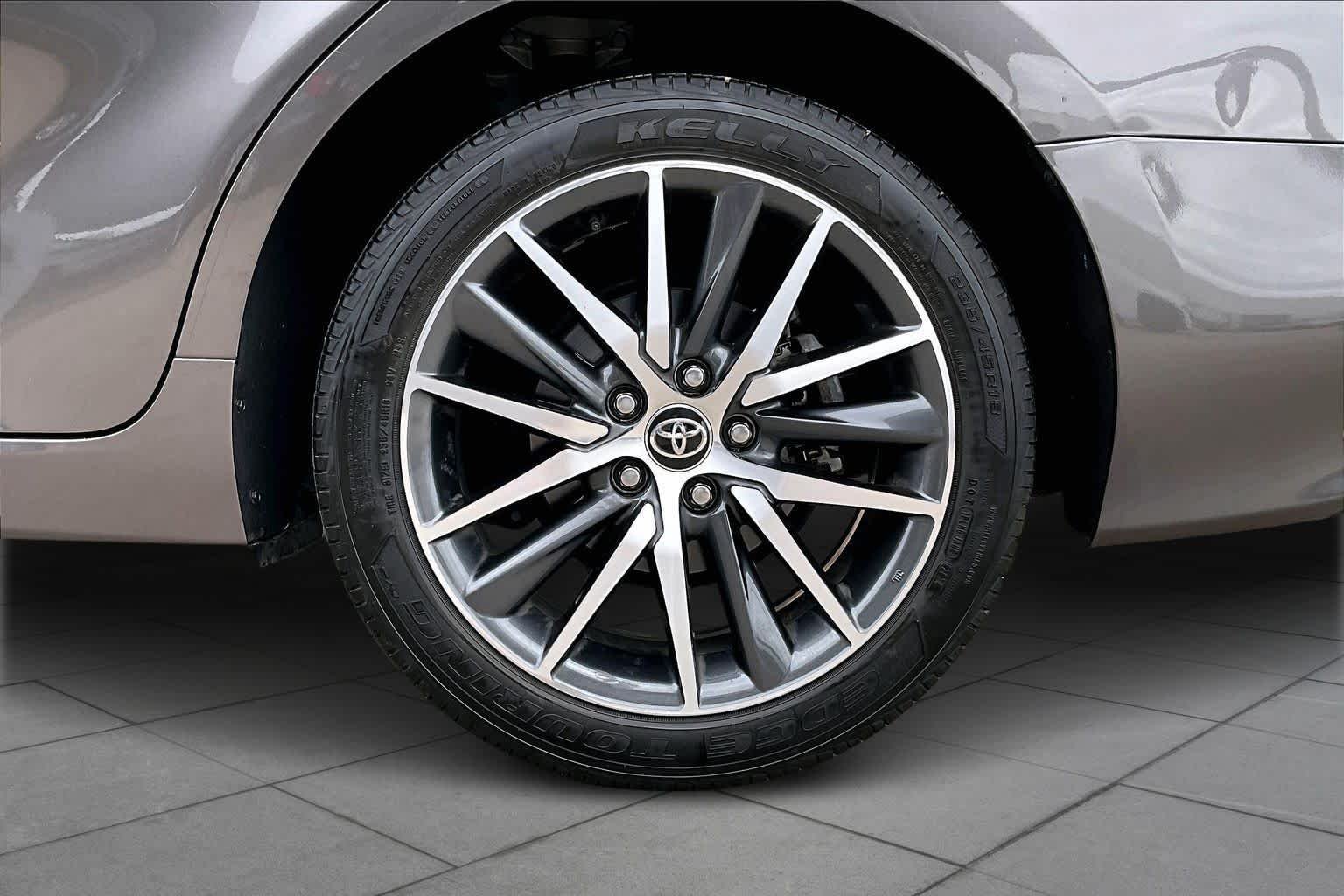 2023 Toyota Camry XLE - Photo 11