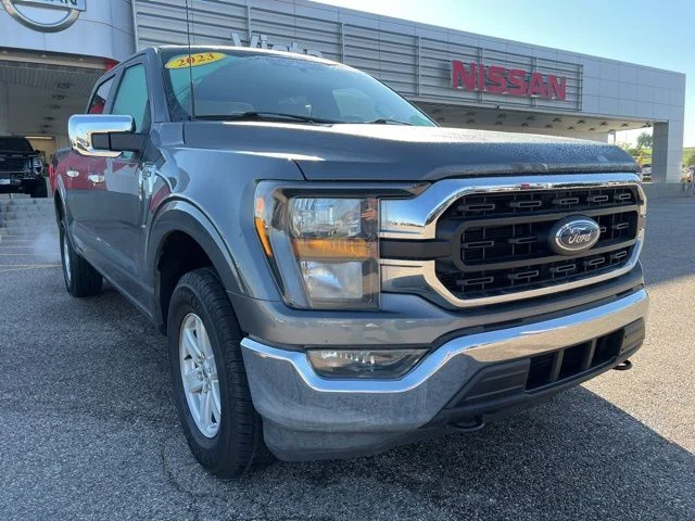 Used 2023 Gray Metallic Ford XLT image 45