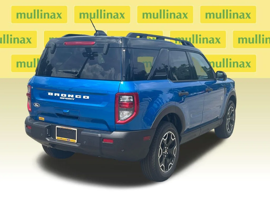 New 2026 Blue Ford Outer Banks image 4