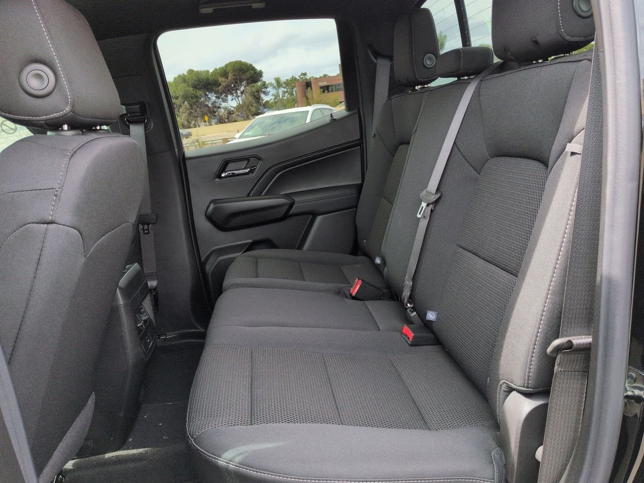 2026 Chevrolet Colorado LT - Photo 25