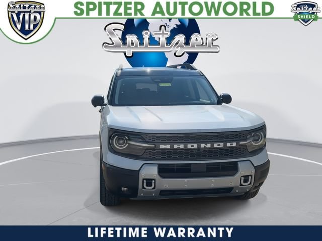 New 2026 White Ford Badlands image 3
