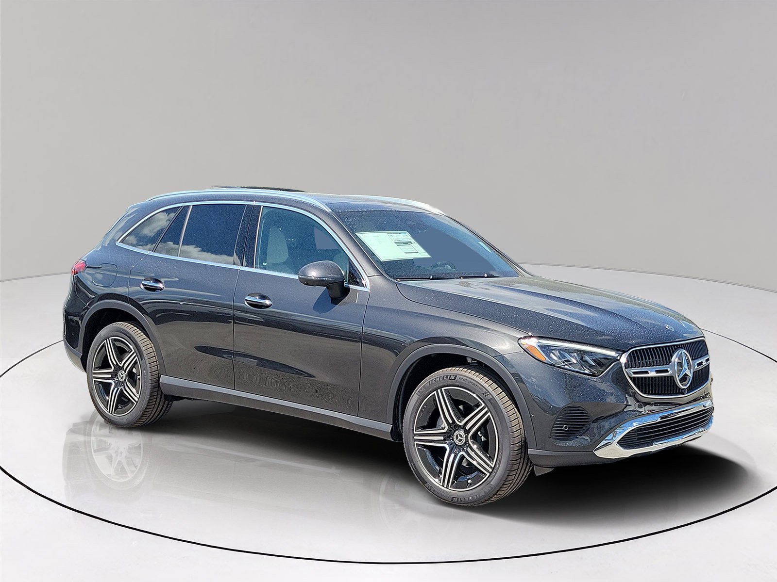 New 2027 Graphite Grey Metallic Mercedes-Benz GLC 300 image 28