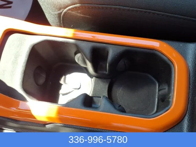 Used 2018 Gray Jeep Unlimited Sahara image 9