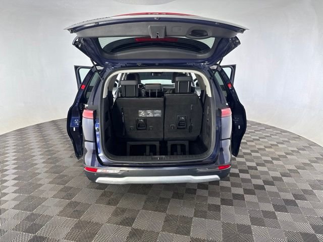 Used 2022 Blue Kia LXS image 17