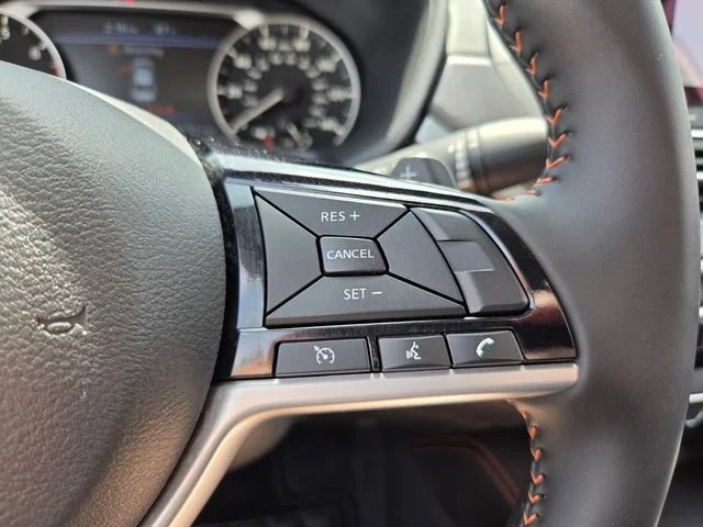 2025 Nissan Altima SR - Photo 26