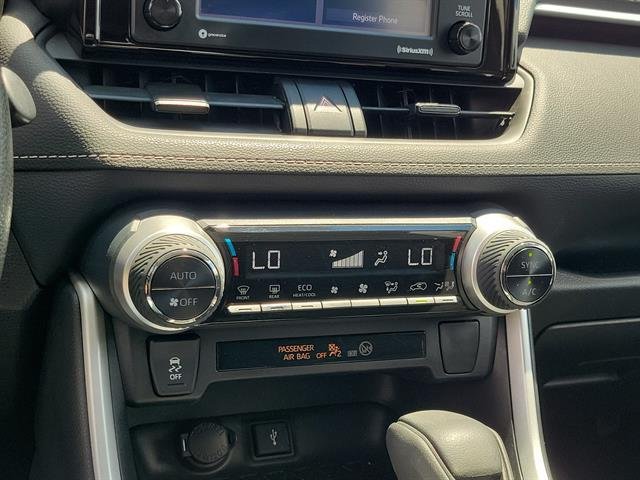 Certified Used 2021 SILVER SKY METALLIC Toyota  image 27