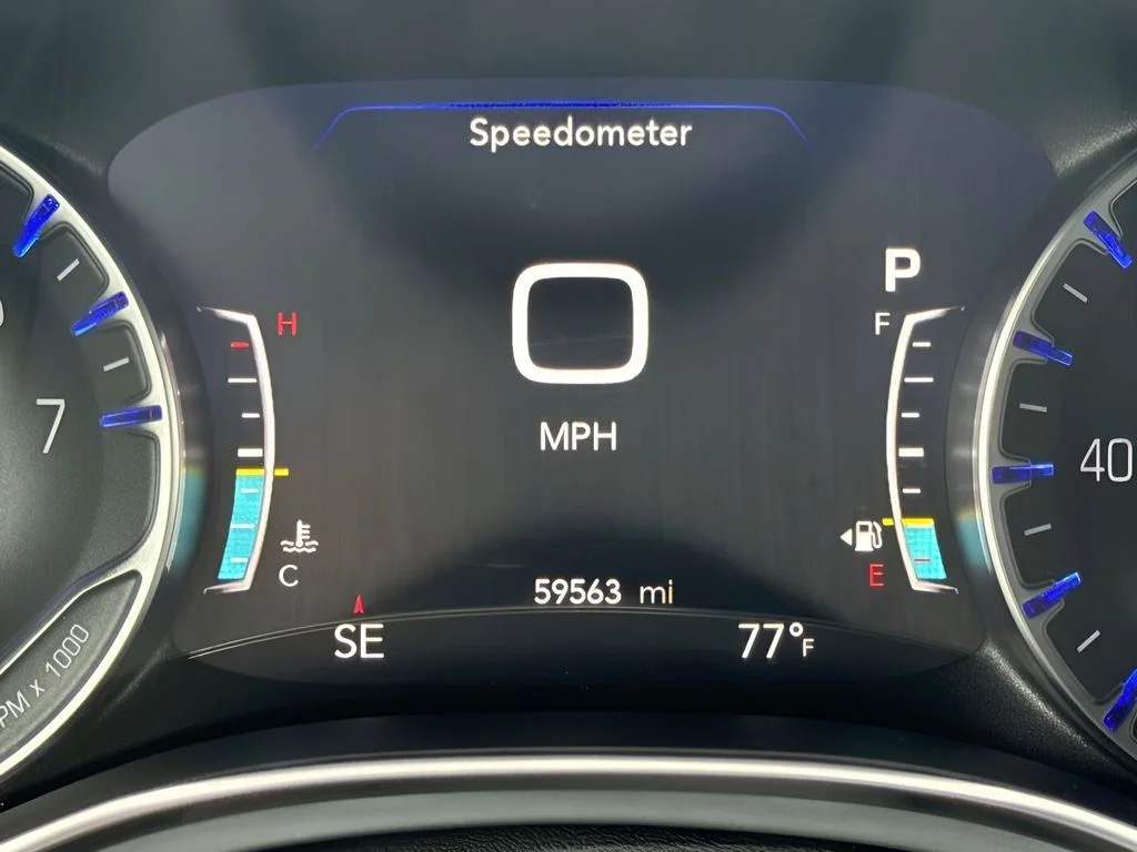Used 2025 Black Chrysler Limited image 18