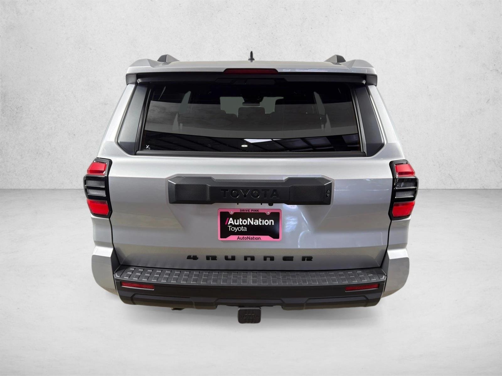 Used 2025 Silver Toyota SR5 image 4