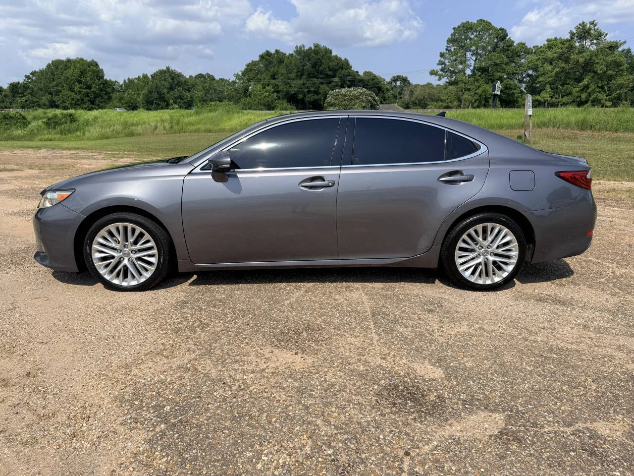 Used 2013 Charcoal Lexus Base 4dr Sedan image 2